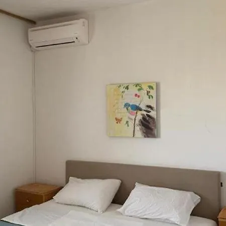 2 - Double With Shared Bathroom 1 - 2 Apartman