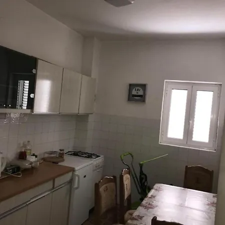 2 - Double With Shared Bathroom 1 - 2 Ντουμπρόβνικ